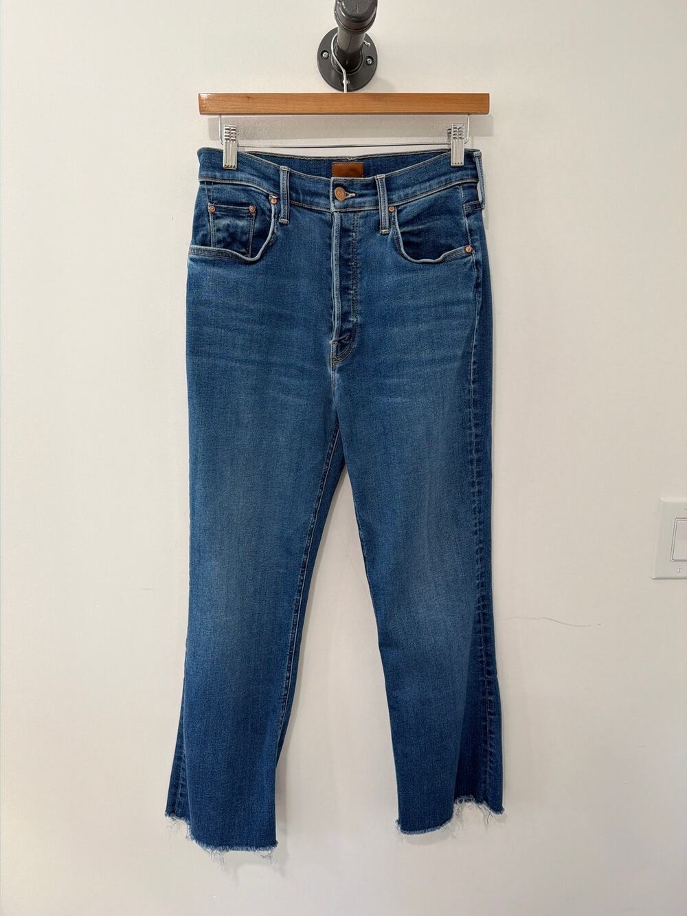 MOTHER The Tripper Ankle Fray Jean in Change Is in the Air Blue Size 29